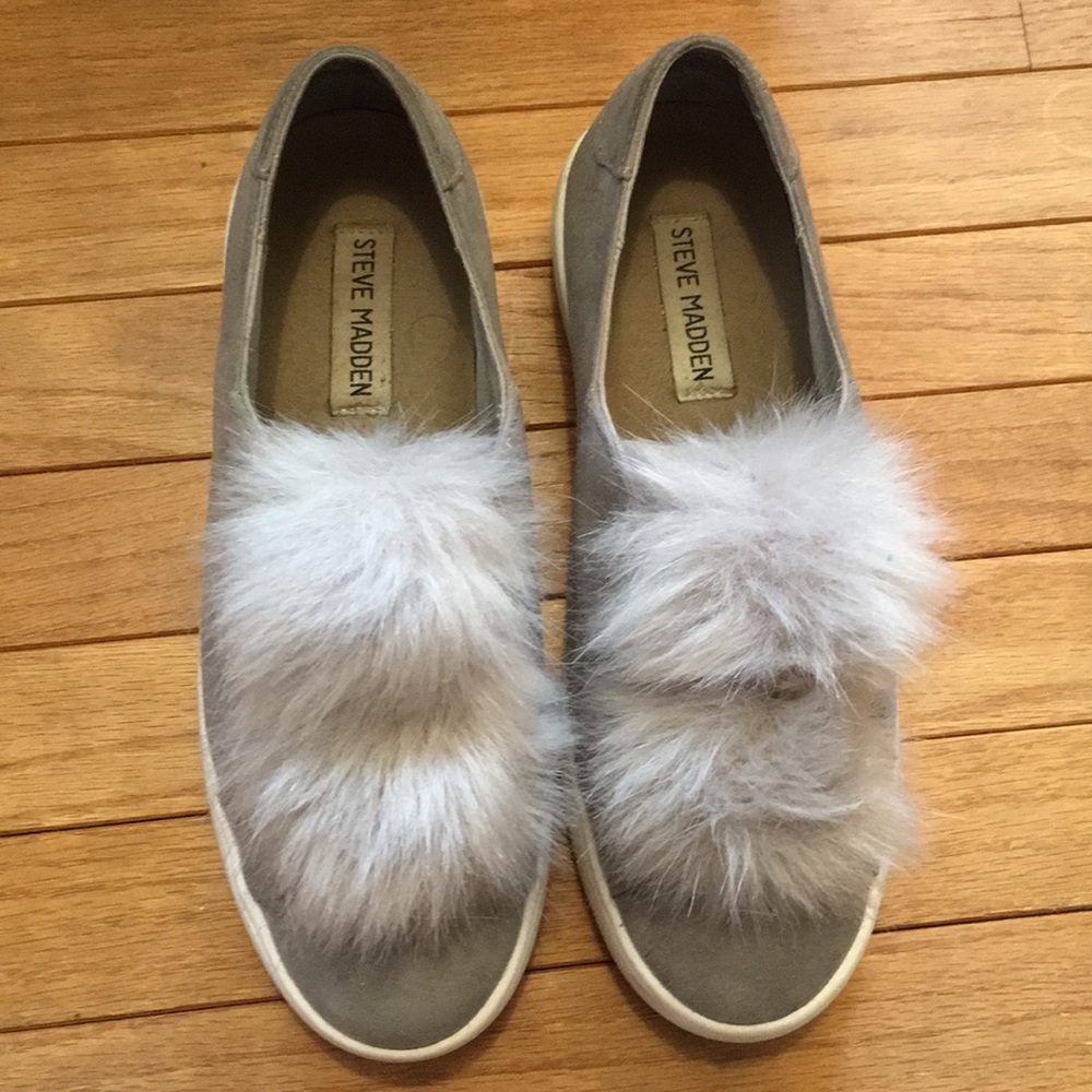 Steve Madden Pom Pom platform sneakers